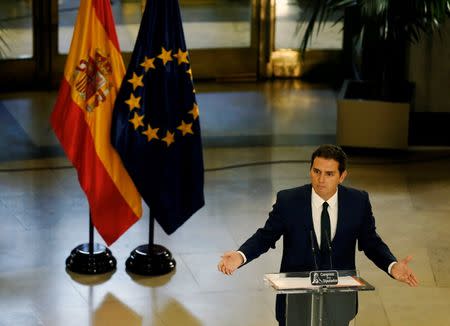 Ciudadanos leader Albert Rivera delivers a news conference after signing an accord with Spain's People's Party (PP) at the parliament in Madrid, Spain August 28, 2016. REUTERS/Andrea Comas