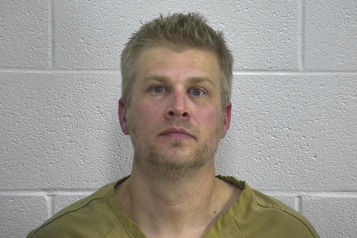 Patrick Baker, who was pardoned by Kentucky’s former governor for a 2014 drug robbery killing, will return to prison to serve a 42-year federal sentence for the same crime. (Laurel County Correctional Center via AP)