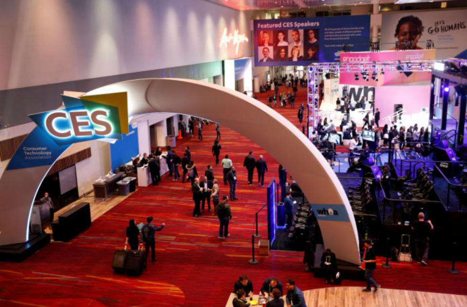 Visitantes acuden al CES 2019 de Las Vegas (Estados Unidos), la mayor feria de electrónica del mundo. (Foto: Steve Marcus / Reuters).