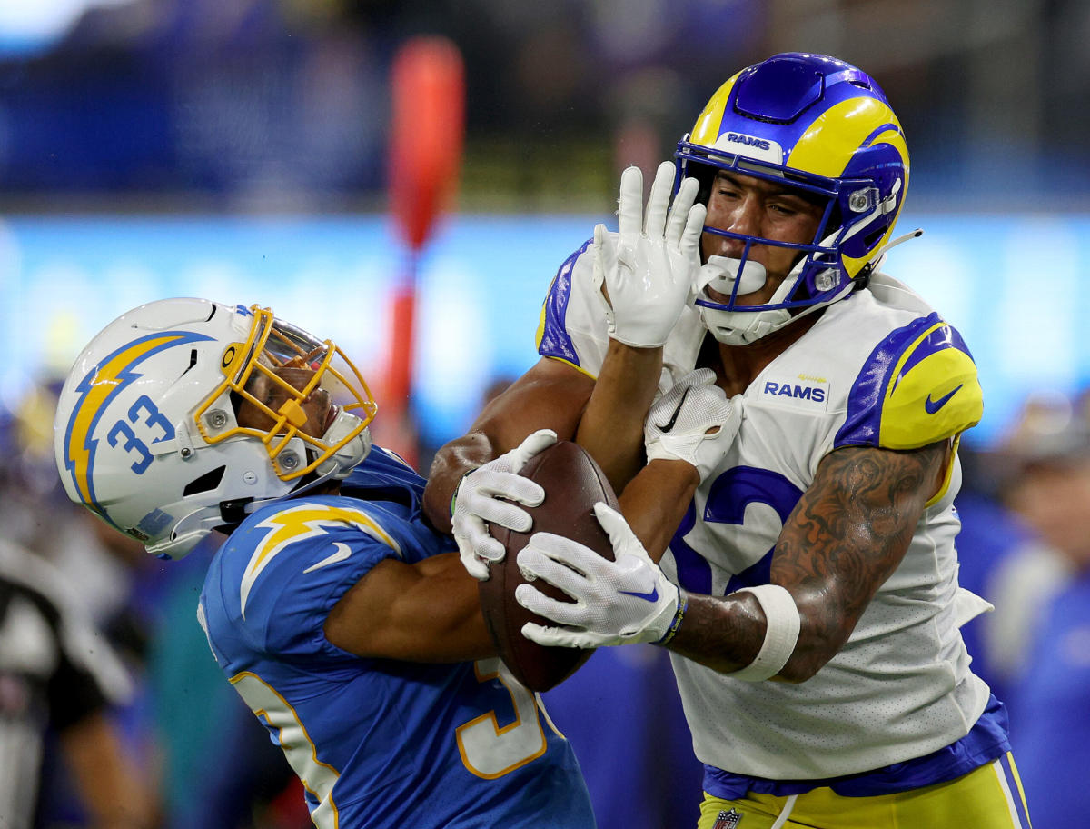 NFL flexes Rams-Chargers out of Sunday night slot in Week 17