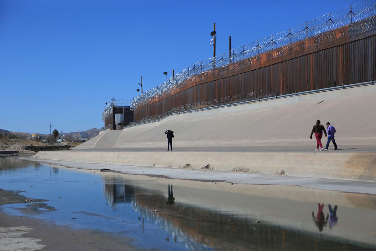 The United States says 25% of residents on the US-Mexico border are at risk