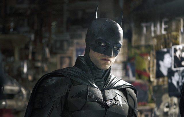 Moviegoer Disrupts 'The Batman' Screening After Releasing Live Bat Inside  Movie Theater