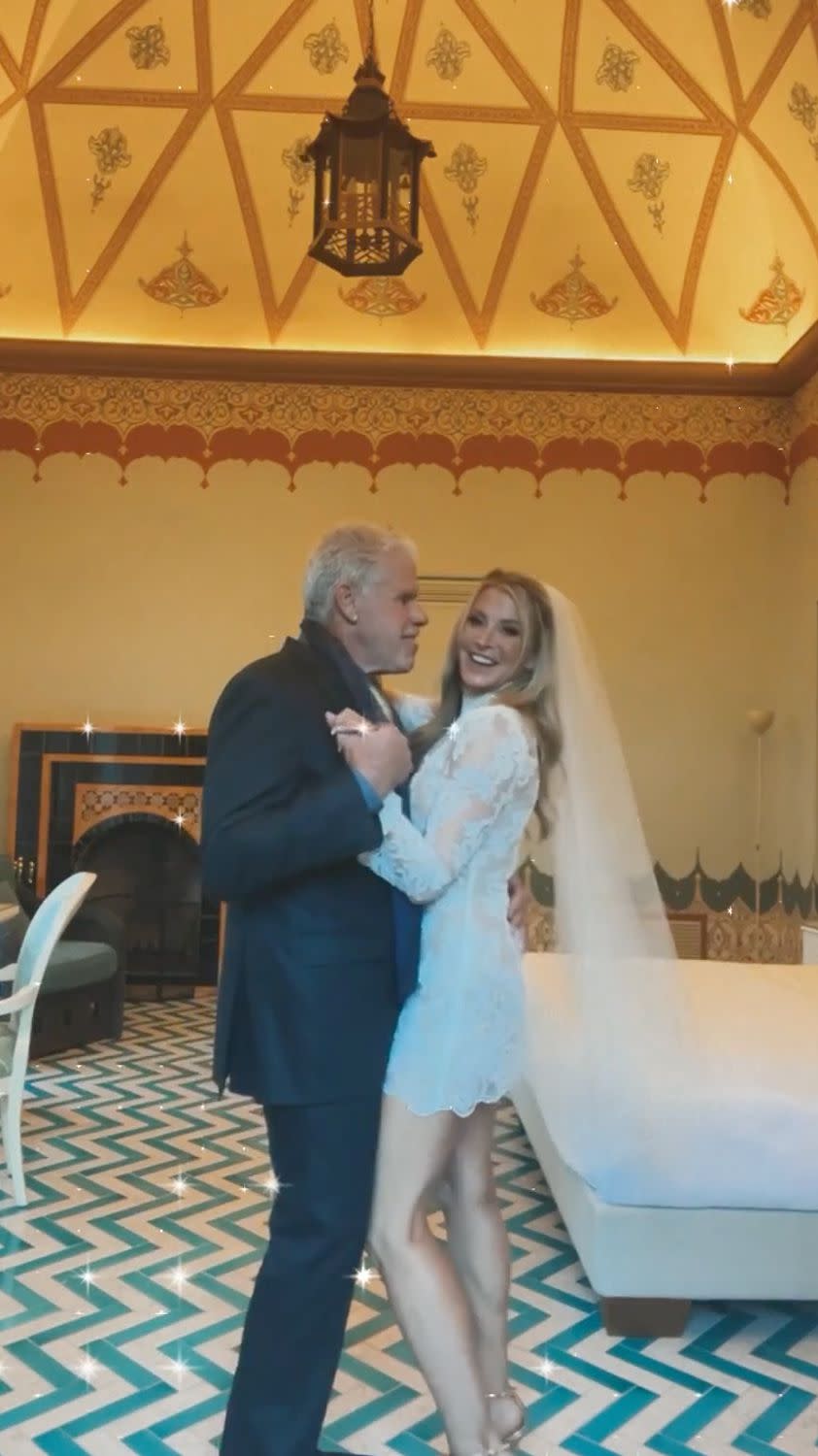 Ron Perlman and Allison Dunbar Married