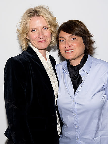 Elizabeth Gilbert Says She's Not Having 'a Midlife Crisis' After Leaving Her Husband for Best Friend| Couples, Gay and Lesbian, Books, Elizabeth Gilbert