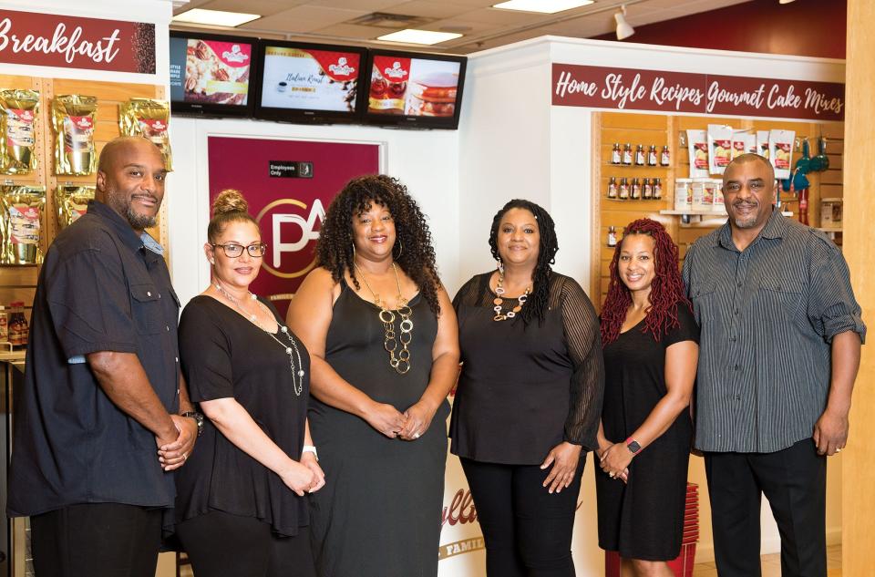 Owners of Phyllis Ann's Family Recipe (left to right) Rodrigues Carter, Nicole Carter, Tanikia Carter-Camara, Katherine Carter-Sylva, DaWanna Carter and Tony Carter photographed on Wednesday, August 18, 2021.