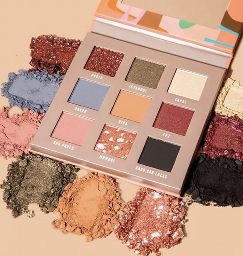 <p><a href="https://go.redirectingat.com?id=74968X1596630&url=https%3A%2F%2Fwww.jcpenney.com%2Fp%2Fbossy-cosmetics-style-meet-substance-eyeshadow-palette%2Fppr5008171424&sref=https%3A%2F%2Fwww.womenshealthmag.com%2Flife%2Fg33822690%2Fcheap-christmas-gifts%2F" rel="nofollow noopener" target="_blank" data-ylk="slk:Shop Now;elm:context_link;itc:0;sec:content-canvas" class="link ">Shop Now</a></p><p>Style, Meet Substance Eyeshadow Palette</p><p>jcpenney.com</p><p>$22.50</p><span class="copyright">Courtesy</span>