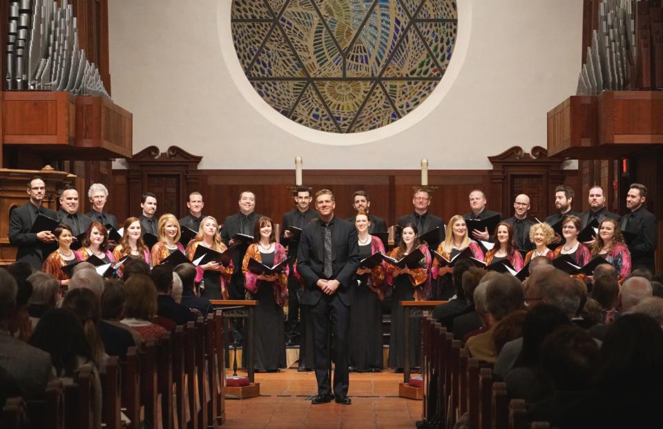 Phoenix Chorale and artistic director Christopher Gabbitas 2019