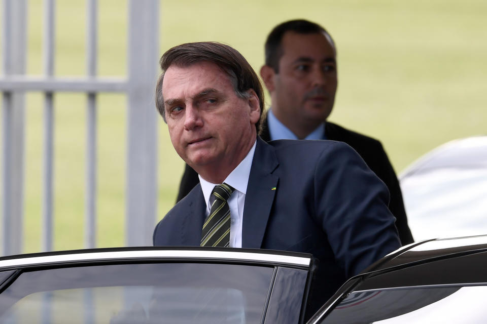 Like Trump, Brazilian President Jair Bolsonaro has responded to the coronavirus with paranoia and denial. (Photo: EVARISTO SA via Getty Images)