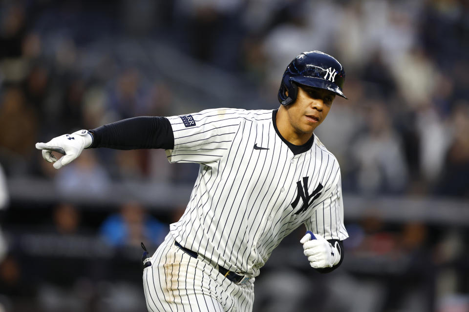 New York Yankees' Juan Soto rounds the bases after hitting a home run against the Miami Marlins during the fourth inning of a baseball game, Monday, April 8, 2024, in New York. (AP Photo/Noah K. Murray)