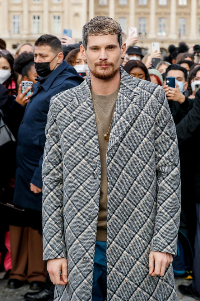 Fashion Week de Paris : Lucien Laviscount (Emily in Paris), star du premier  rang Dior Homme - Elle