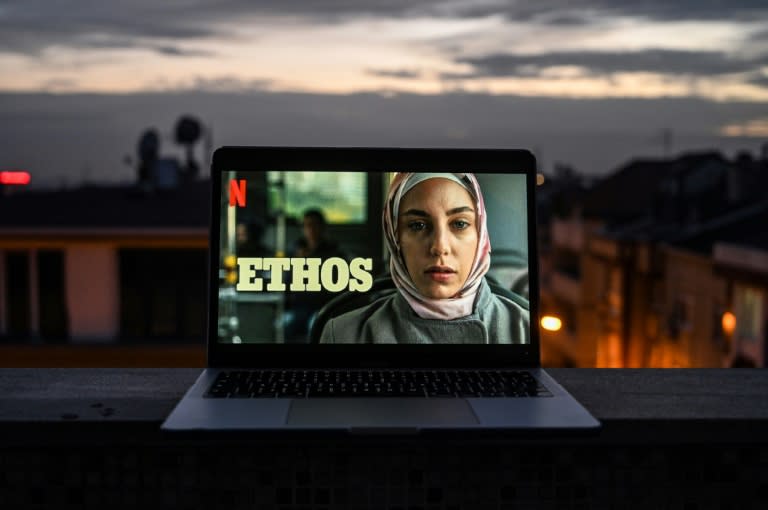 Turkey's latest Netflix hit show explores the country's deep social divides through its two main and very different female characters