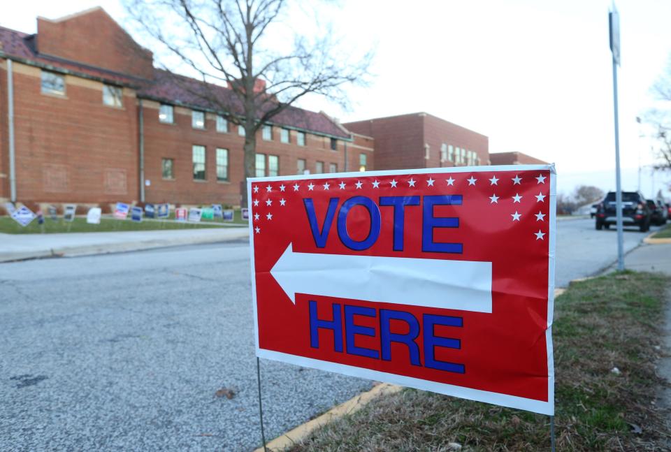 A vote sign sits outside the Mishawaka High School voting center Tuesday, Nov. 8, 2022. Voters in Indiana have the chance to vote until 6 p.m..