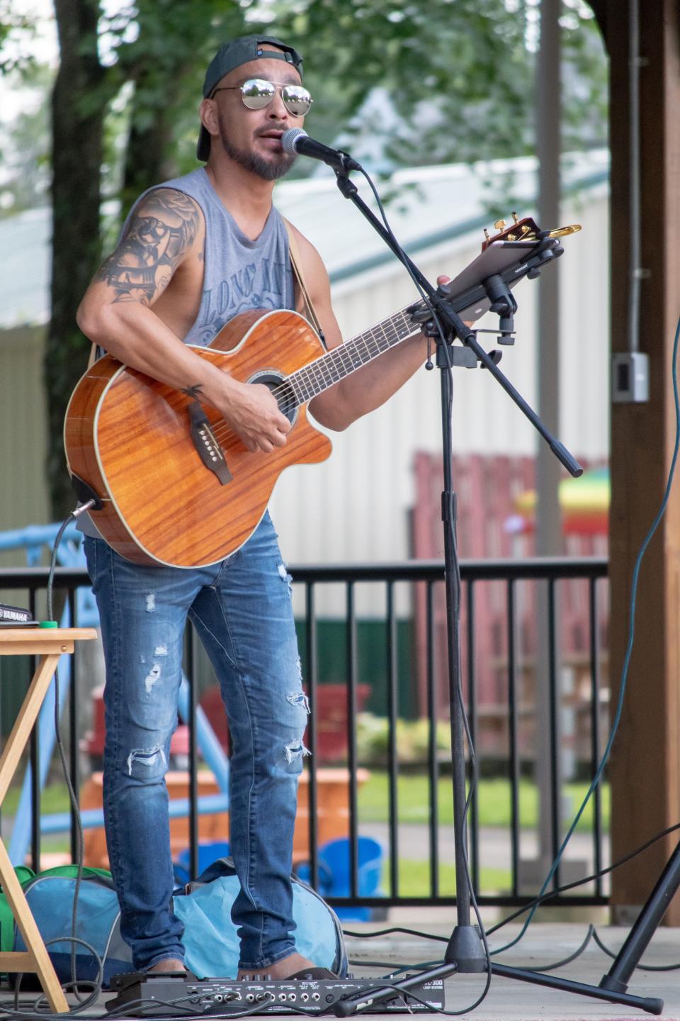 E. Wade Acoustics, who previously performed in Byesville Park, will be at Georgetown Vineyards on Thursday.