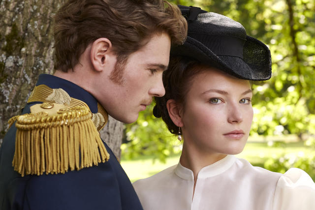 27 Best Period Dramas On Netflix That Are Perfect For A Spot Of Nostalgia