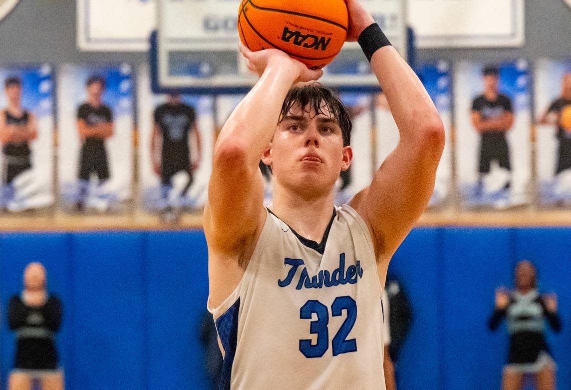 Rocklin Thunder center Mark Lavrenov (32) shoots a free throw against the Sheldon Huskies in the fourth quarter of a CIF Sac-Joaquin Section boys basketball Division I quarterfinal game on Friday in Rocklin.