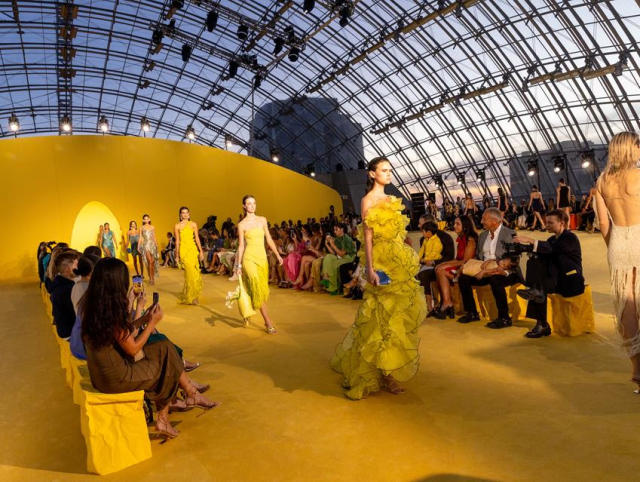 Australian style in 2022: Nicole Kidman goes viral, Margot Robbie sheds  Chanel and Beyoncé's Brisbane couture, Australian fashion
