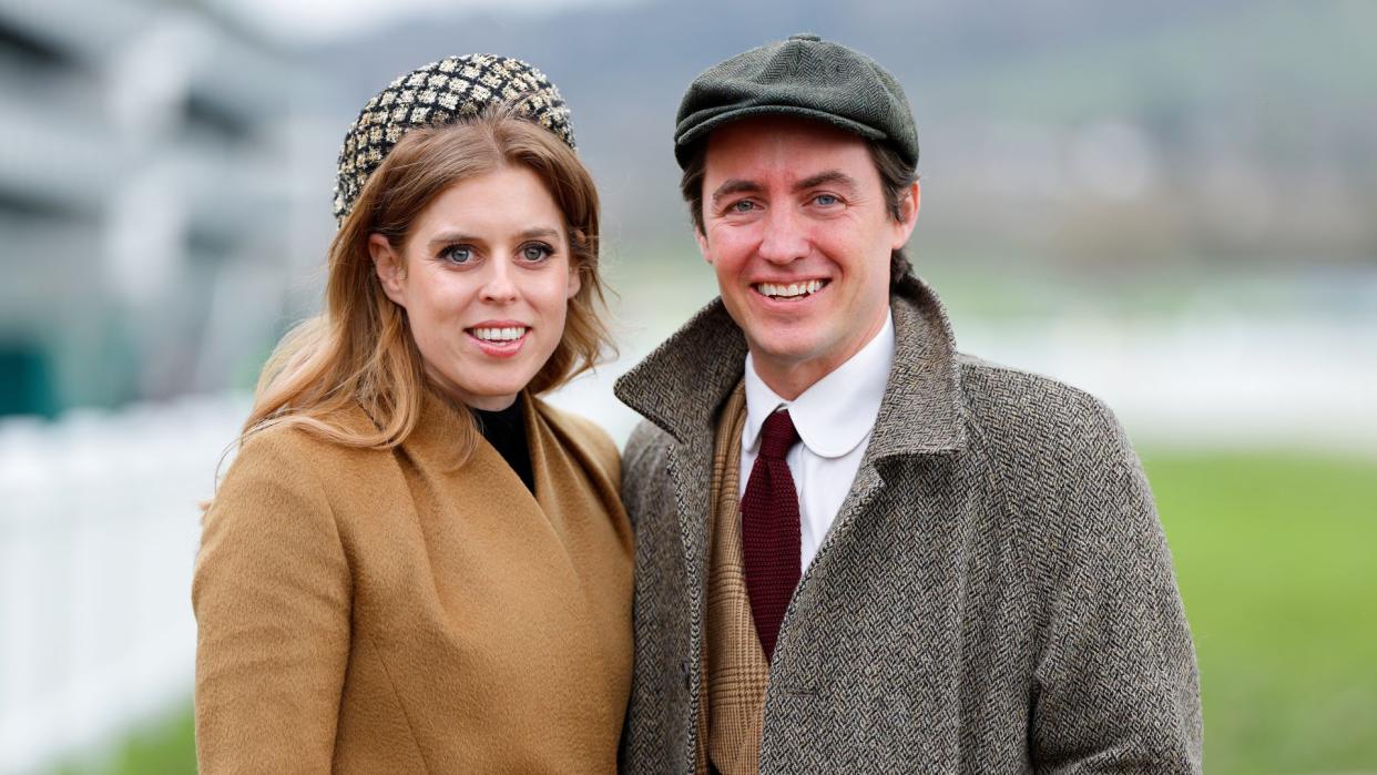 Princess Beatrice and Edoardo Mapelli Mozzi attend day 3 'St Patrick's Thursday' of the Cheltenham Festival at Cheltenham Racecourse