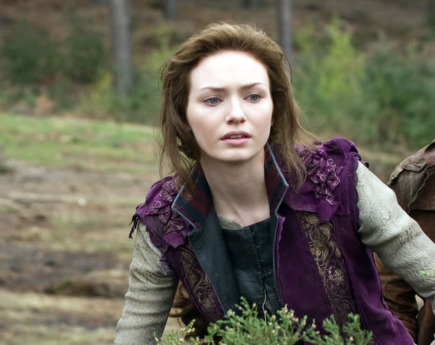 La taquilla no está respondiendo todo lo bien que se esperaba a la adaptación al cine de la historia de Jack el caza gigantes. Aún así, muchos se han fijado en la belleza y el talento de Eleanor Tomlinson. Hace unos años se la pudo ver como la versión joven de Jessica Biel en El ilusionista. Su aventura como la princesa Isabella se estrena en España el próximo 15 de marzo. (Foto: © 2013 WARNER BROS. ENTERTAINMENT INC. AND LEGENDARY PICTURES FUNDING, LLC.)