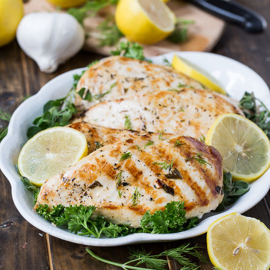 <strong>Get the <a href="http://spicysouthernkitchen.com/healthy-grilled-greek-chicken/" target="_blank">Healthy Grilled Greek Chicken recipe</a> from Spicy Southern Kitchen</strong>