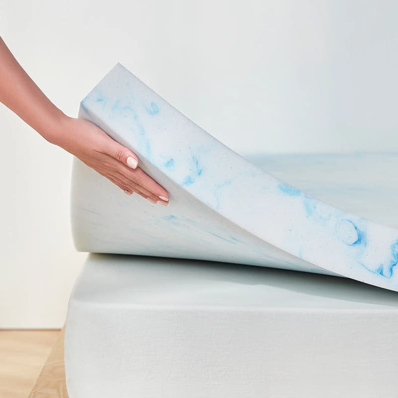 <span> Credit: <a href="https://linsyliving.com/products/cooling-gel-mattress-pad?sku=18059969442072221852960966" rel="nofollow noopener" target="_blank" data-ylk="slk:Linsy Living;elm:context_link;itc:0;sec:content-canvas" class="link ">Linsy Living</a></span> <span class="copyright">Credit: <a href="https://linsyliving.com/products/cooling-gel-mattress-pad?sku=18059969442072221852960966" rel="nofollow noopener" target="_blank" data-ylk="slk:Linsy Living;elm:context_link;itc:0;sec:content-canvas" class="link ">Linsy Living</a></span>