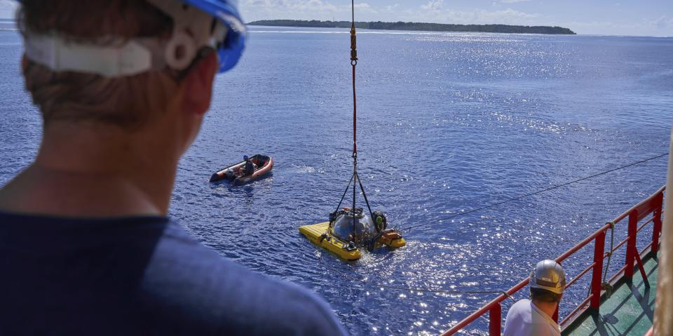 <p>The mission is on an unprecedented exploration of the Indian Ocean to document changes taking place beneath the waves.</p>