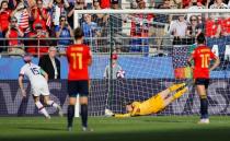 Women's World Cup - Round of 16 - Spain v United States