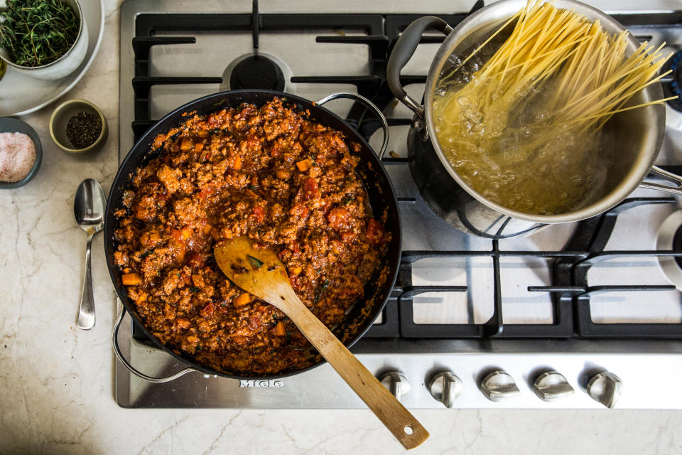 Coles has welcomed plant-based meat brand v2foods and their award-winning that mince. Photo: v2foods (supplied).