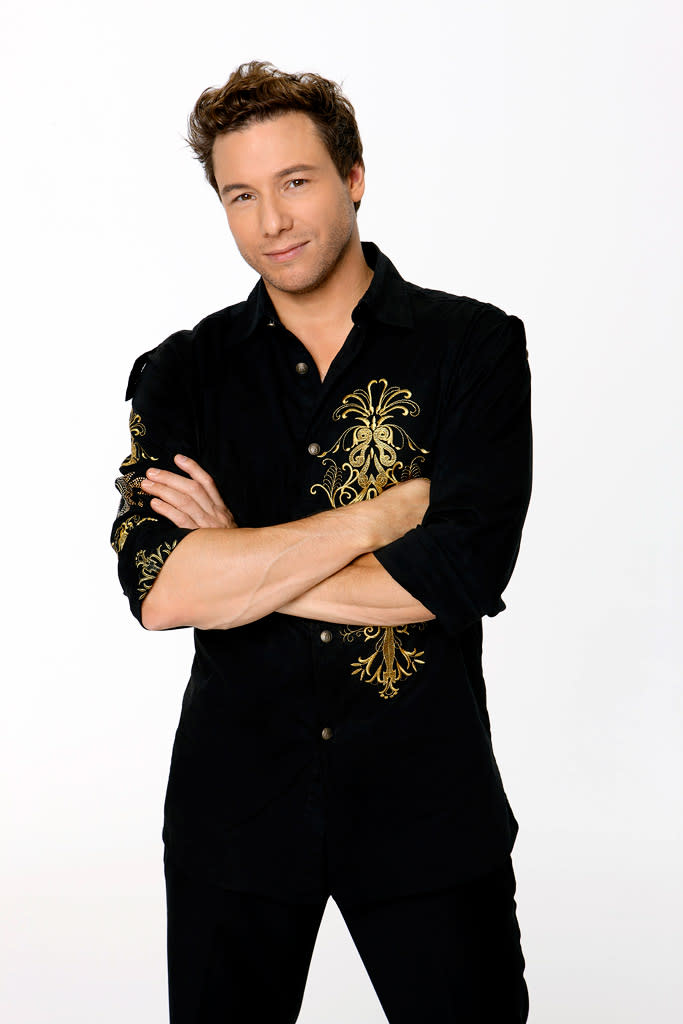 The James Beard Award-winning celebrity chef and author Rocco DiSpirito competes in season 7 of "Dancing with the Stars."