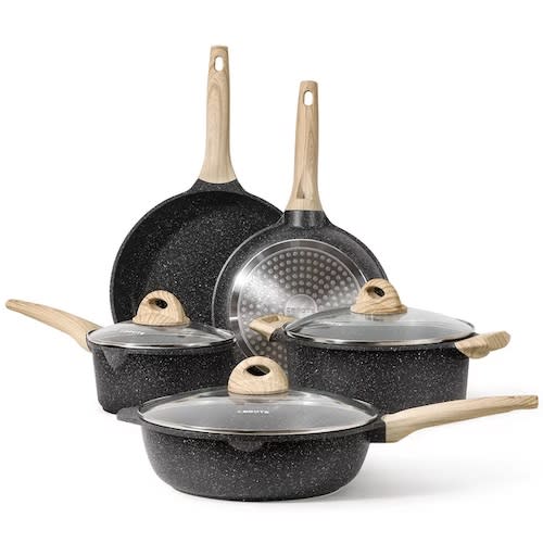 These cookware gifts are less than $90 at Walmart — your mom or grandma  will love them!