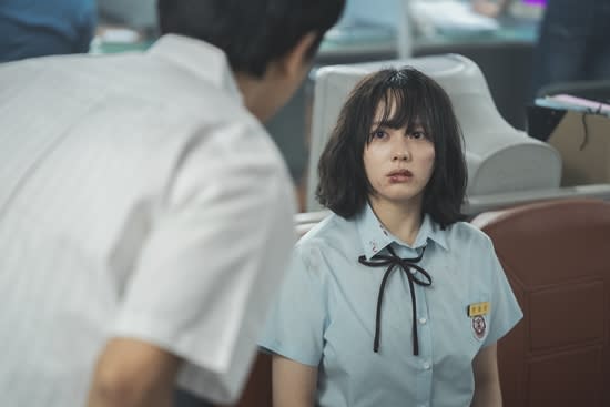 （圖源：Netflix《黑暗榮耀》劇照）