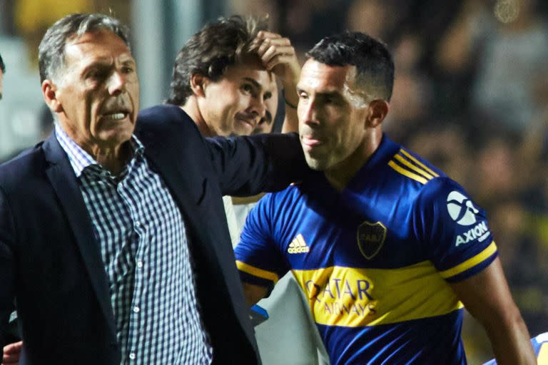 Con Carlos Tevez: el Apache levantó su nivel con la llegada de Russo