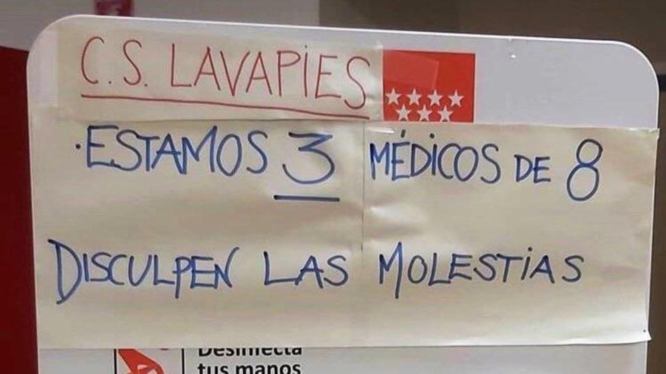 Gente comparte fotos que demuestran el colapso de los centros de salud