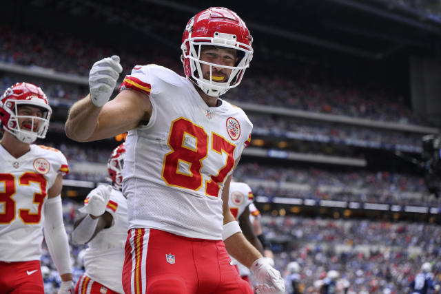 Chiefs' Travis Kelce Gives Details on Busy Weekend With Taylor Swift