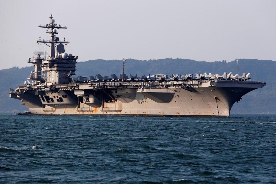 USS Carl Vinson Vietnam