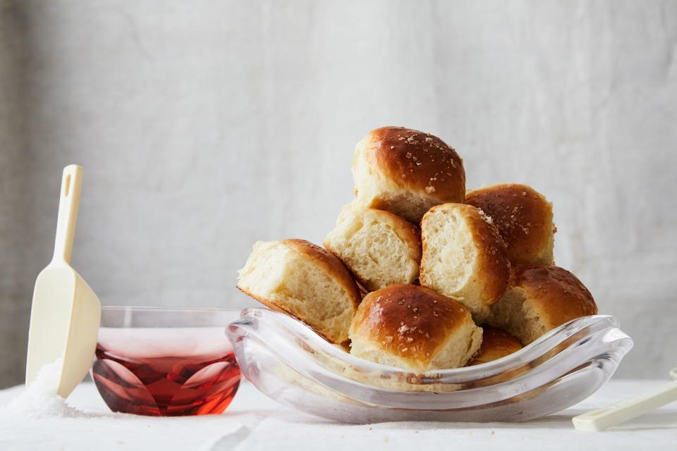 Buttery Pull-Apart Dinner Rolls