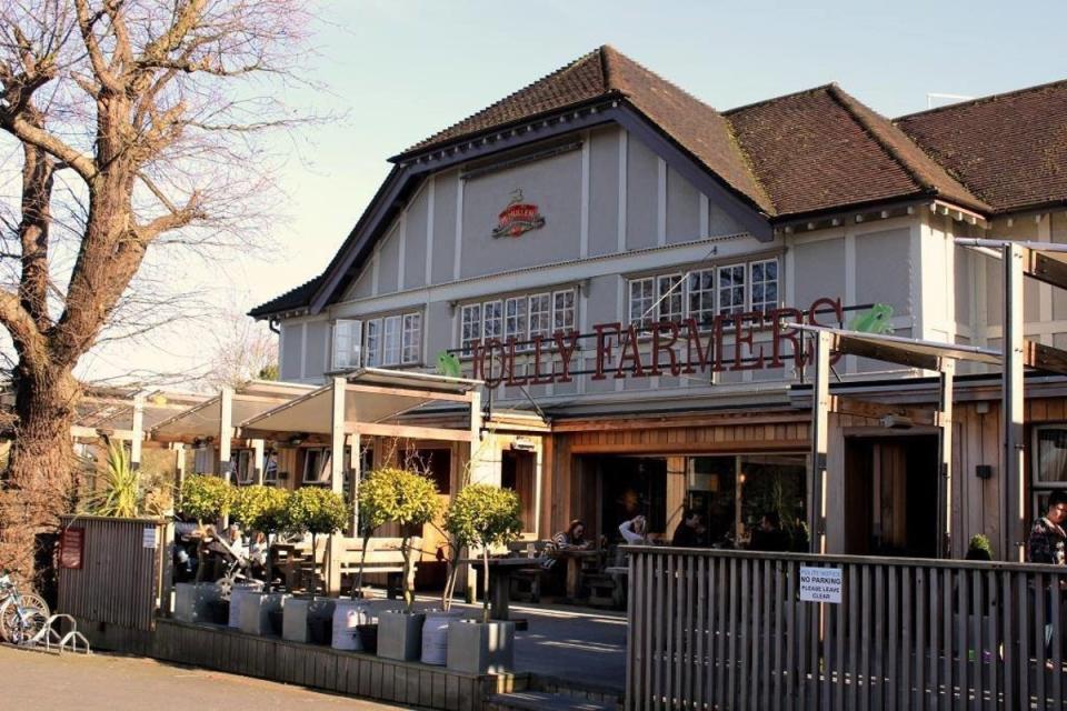 Jolly Farmers is popular with Wilfred and his wife, Yiota, for a traditional pub meal with their children (@Jollyfarmers_enfield)