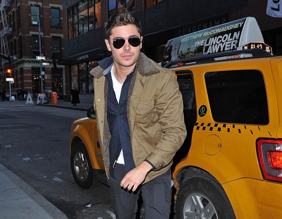 Zac Efron Out InNY