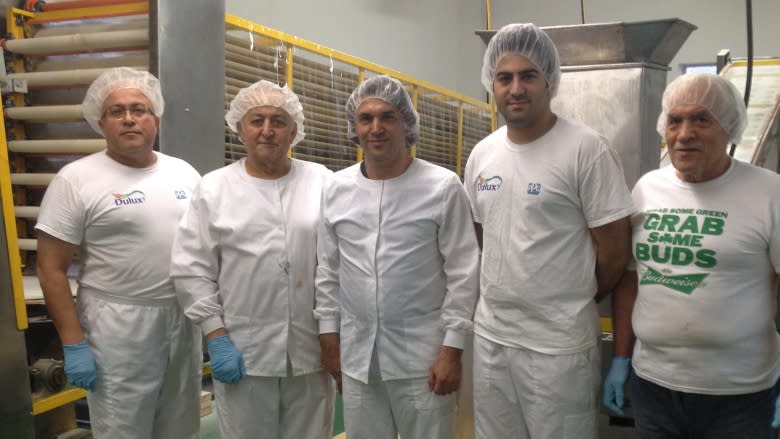 Pita bread company a fresh idea for Iranian-Canadian man