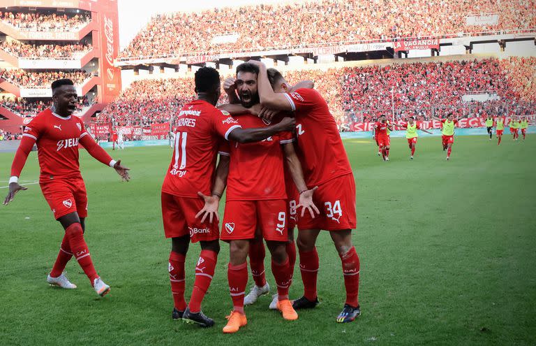 Martín Cauteruccio y todo el desahogo del 2-1 de Independiente ante Tigre en Avellaneda: victoria en tiempo de descuento