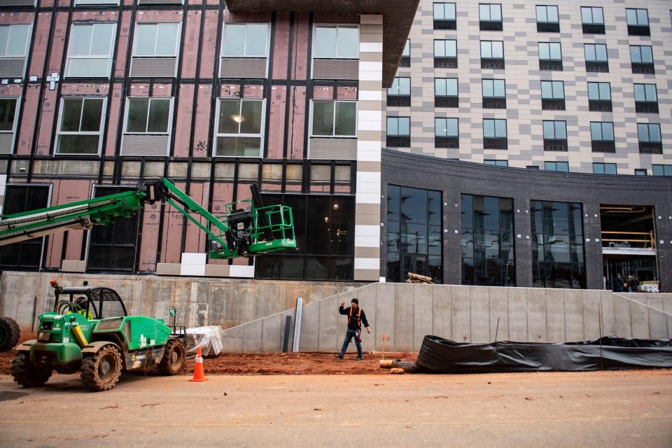 A new luxury apartment complex is under construction on the corner of Rhett and Wardlaw Streets in downtown Greenville on Wednesday, Jan. 11, 2023. 