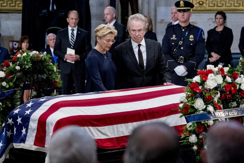 28) Actors Warren Beatty and Annette Bening pay respects to longtime friend, McCain