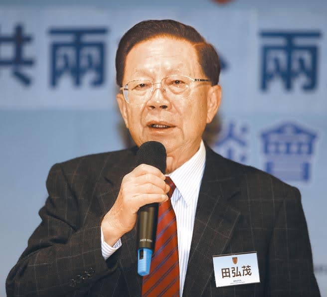 對於是否回鍋出任海基會董事長，國策研究院董事長兼院長田弘茂8日說，由總統決定。（季志翔攝)