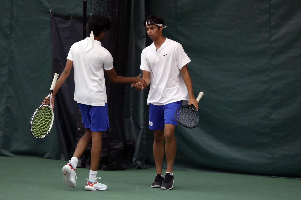 Olentangy Liberty's Jayanth Ramakkagari and Hummza Ali won the Division I district doubles title Saturday.