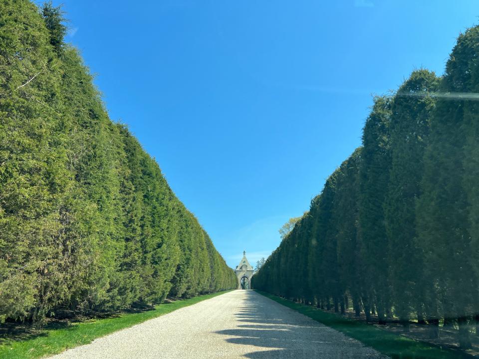 the driveway at oheka