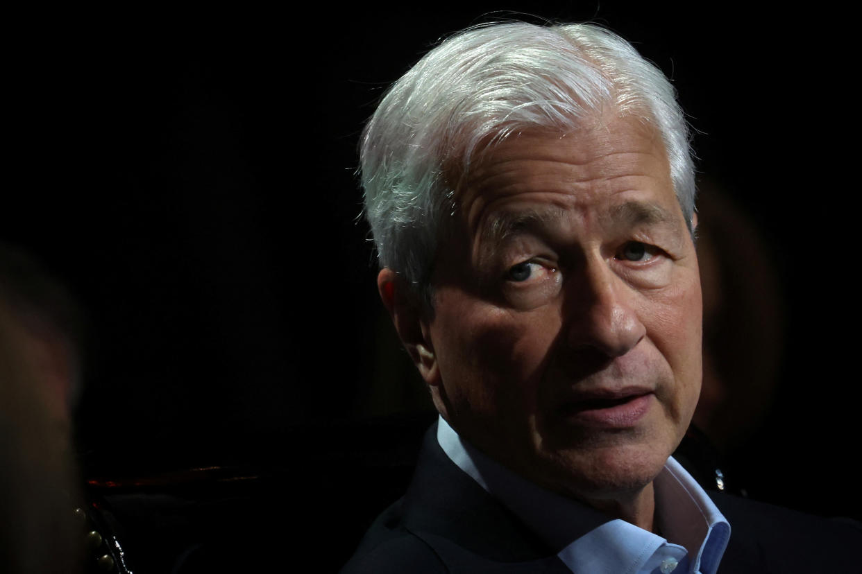 Jamie Dimon, Chairman and Chief Executive officer (CEO) of JPMorgan Chase & Co. (JPM) speaks to the Economic Club of New York in Manhattan in New York City, U.S., April 23, 2024. REUTERS/Mike Segar