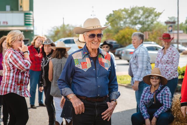 <p>JUSTIN RENFROE</p> Pat Boone filming the music video for 'Grits'