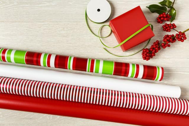 Use double-sided tape and four other expert tips to wrap presents