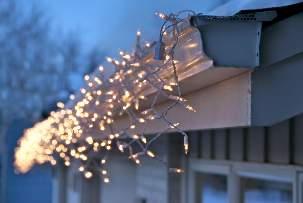 Icicle Christmas lights