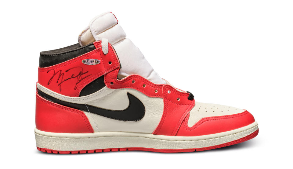 Air Jordan 1 Chicago Auction $127,000 2023