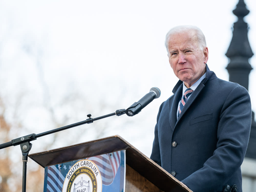 Joe Biden muss aktuell ohne seine Schäferhunde auskommen. (Bild: Crush Rush / Shutterstock.com)